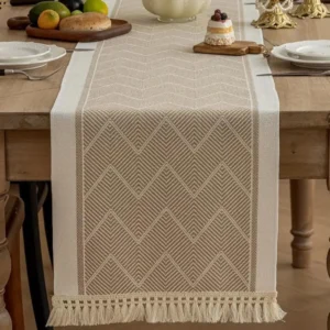 Camino de mesa artesanal color beige 350cm